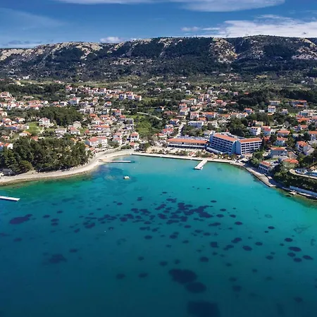 Amazing In Rab With Wifi 라브