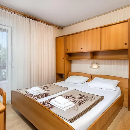 Amazing In Rab With Wifi Apartmán *